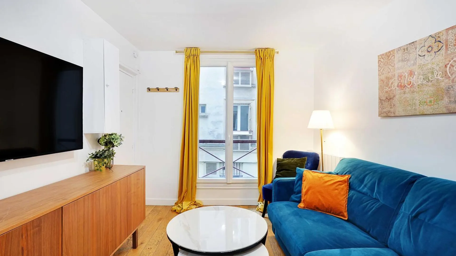 Appartamento Confort Et Charme Pour 6 A Republioque Parigi