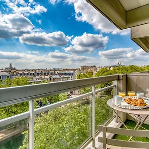 Beautiful Panoramic Terraced In Paris